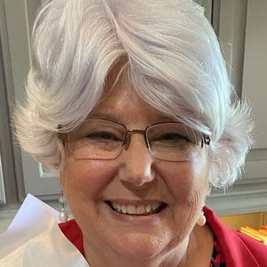 Meet your Posher, Joan